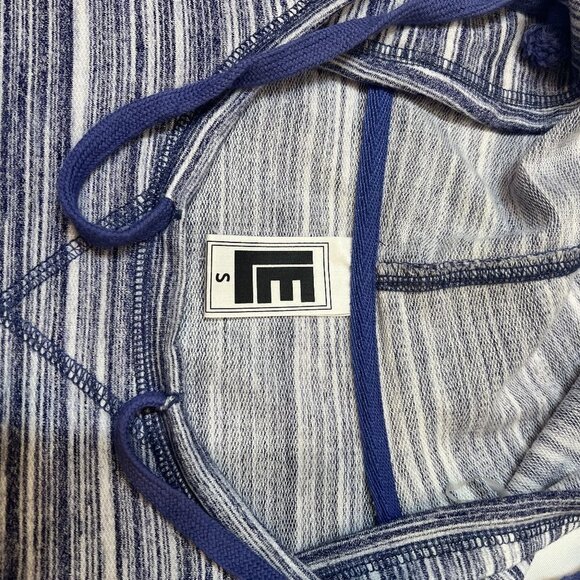 $5 Add-on‎ SALE Smoky Mountains LS T-Shirt Hoodie Blue Size S  LE Liquid Energy - Picture 9 of 10